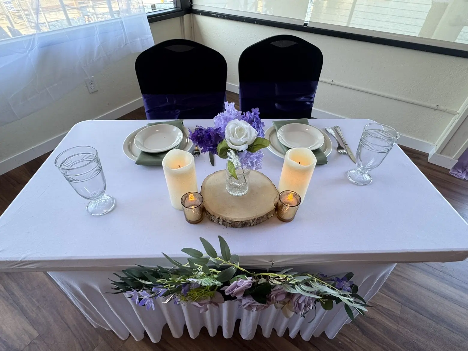 Purple floral sweetheart table
